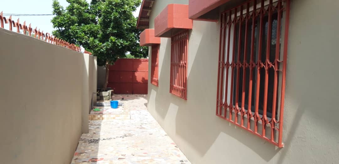 4 bedrooms Brusubi for sale price D6.5million