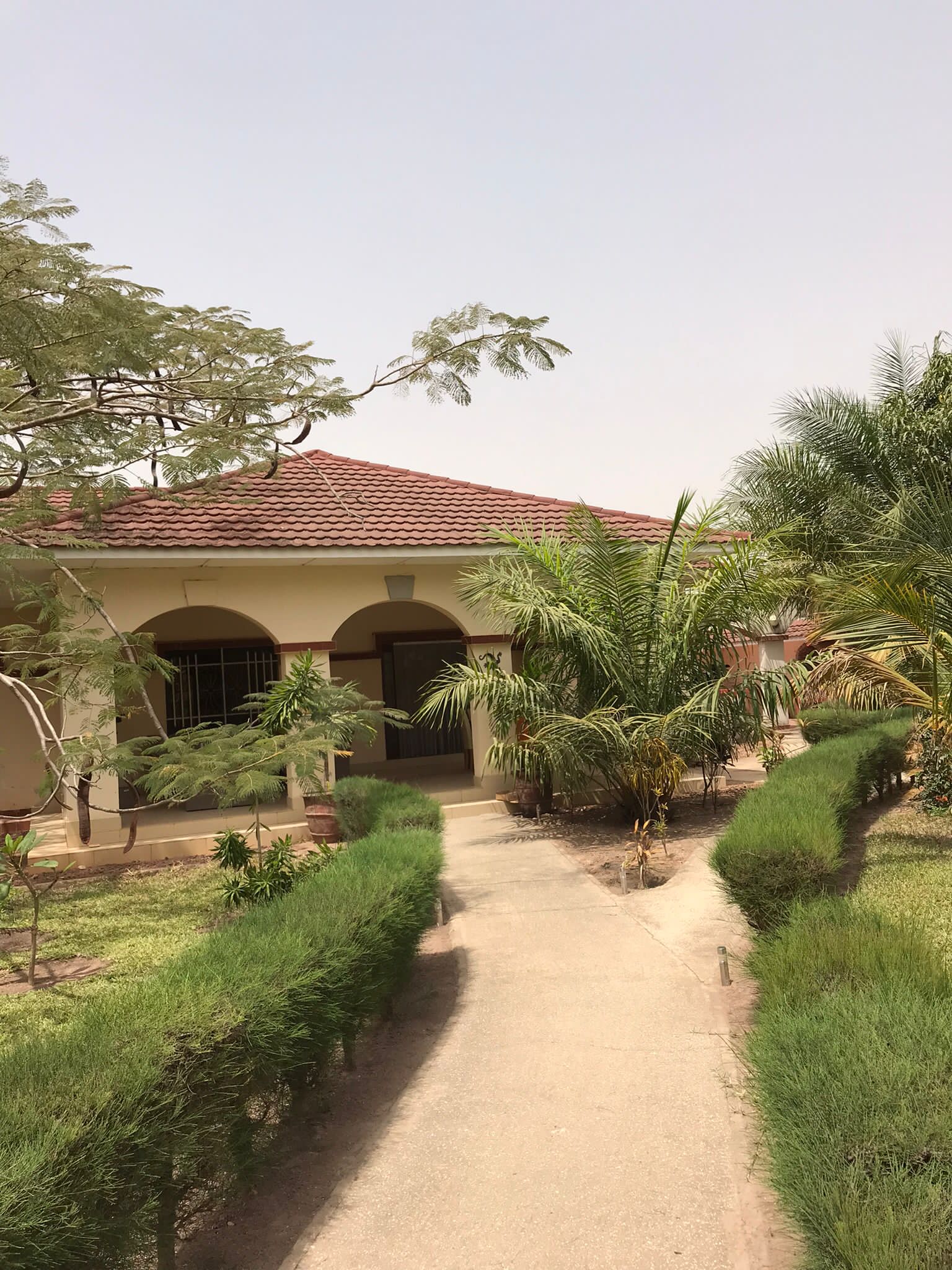 THREE BEDROOMS HOUSE FOR SALE AT SANYANG WITH SWIMMING POOL
