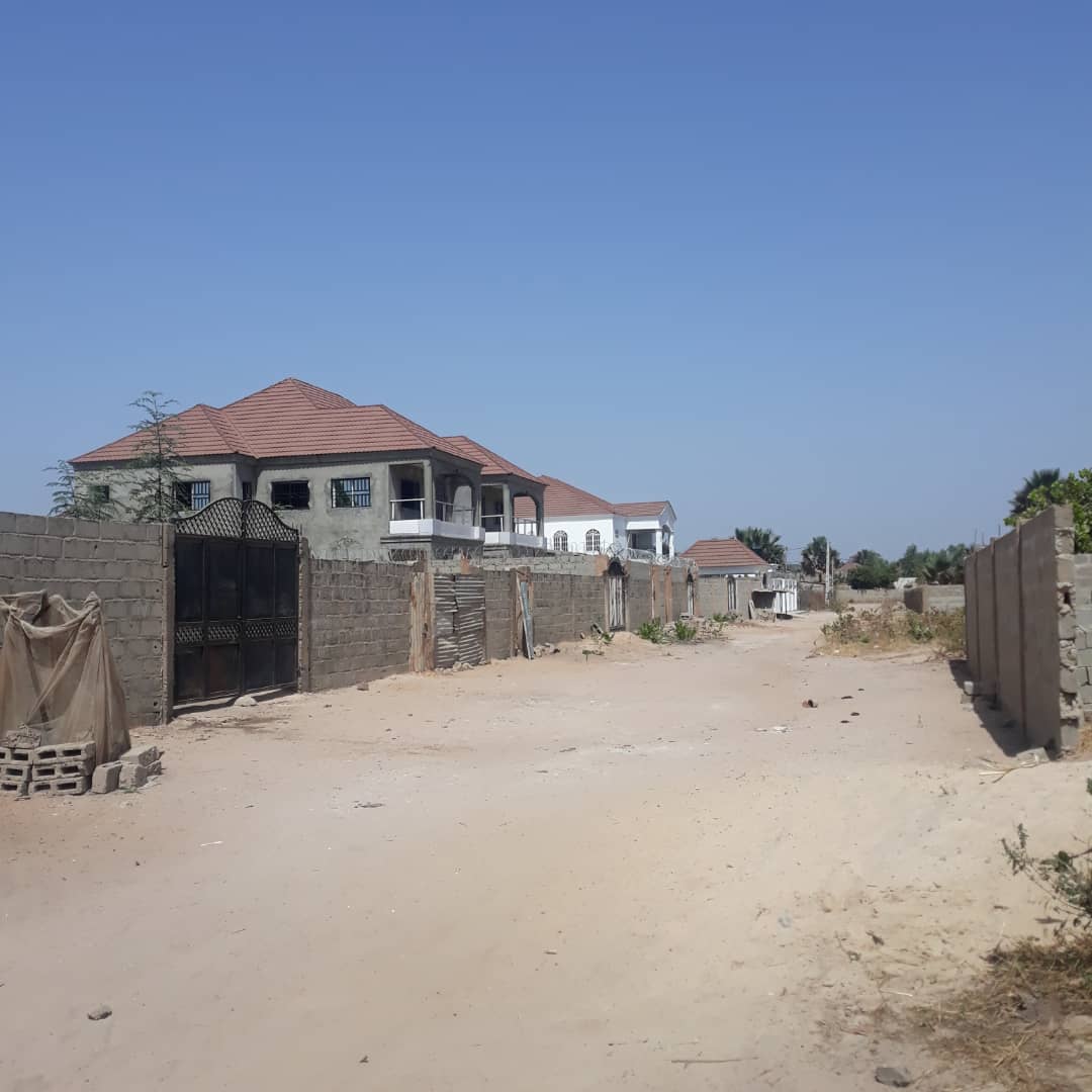 Empty land for sale at Brusubi phase 1 measuring 15 x 25 meters